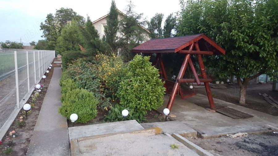 Casă cu 4 camere cu Teren 4300 Mp în Chirnogi