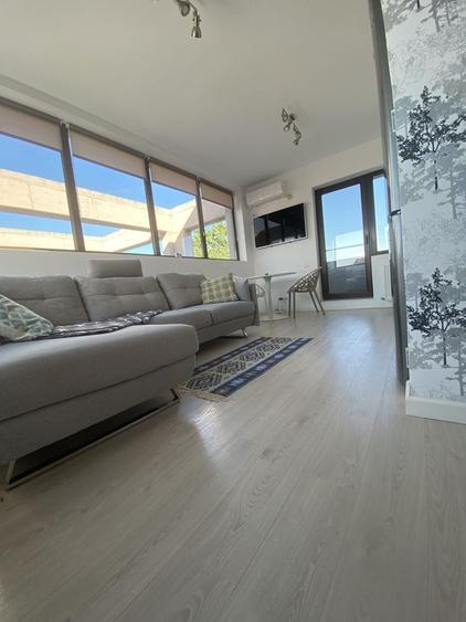 Apartament cu 2 camere decomandat în Boreal