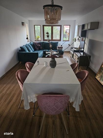 Casă cu 4 camere în Domnești
