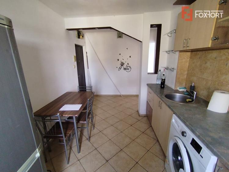 Apartament cu 2 camere semidecomandat în Olimpia-Stadion