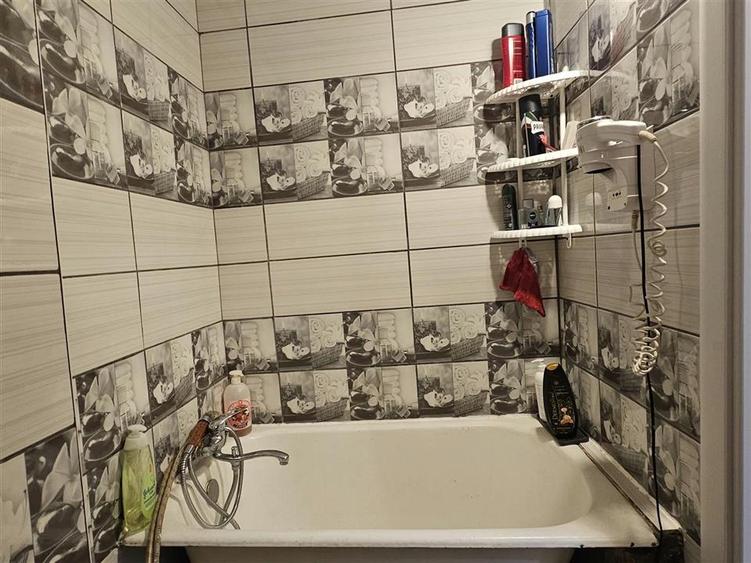 Apartament cu 2 camere decomandat în Decebal