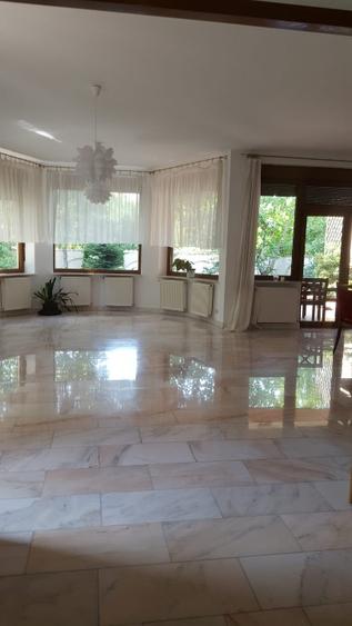 Casă individuală cu 5 camere cu Teren 400 Mp în Herăstrău