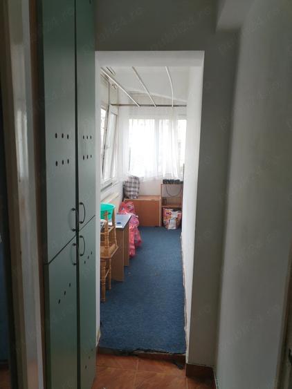 Inchiriere camera in apartament de doua camere - 4