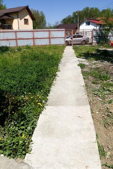 Casă cu 4 camere cu Teren 1769 Mp în Central