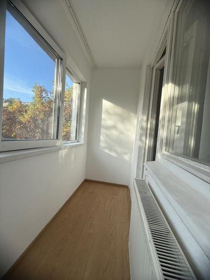 Apartament cu 2 camere semidecomandat, mobilat în Exterior Vest