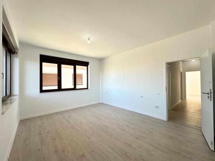 Apartament 2 camere 60 mp cu geam la baie lângă Paradisul Acvatic - 5