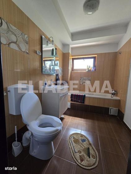 Casă cu 4 camere cu Teren 973 Mp în Valu lui Traian