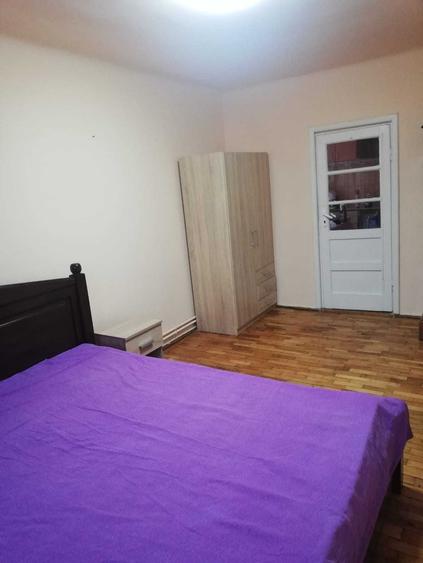Apartament cu 2 camere semidecomandat în Spitalul Județean