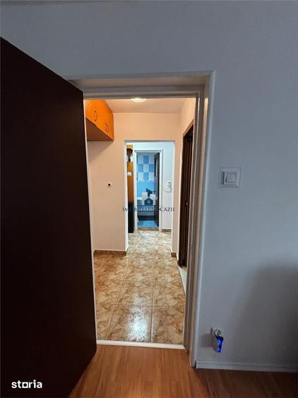 Apartament cu 2 camere decomandat în Berceni