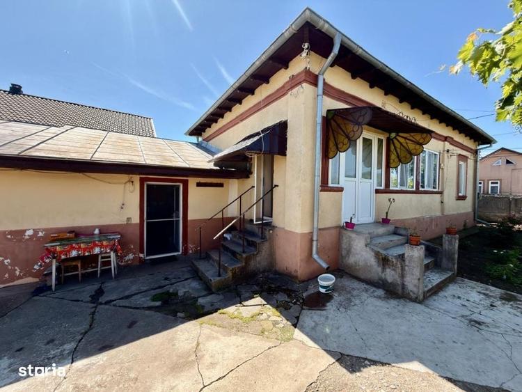 Casă cu 3 camere cu Teren 2173 Mp în Coșoveni