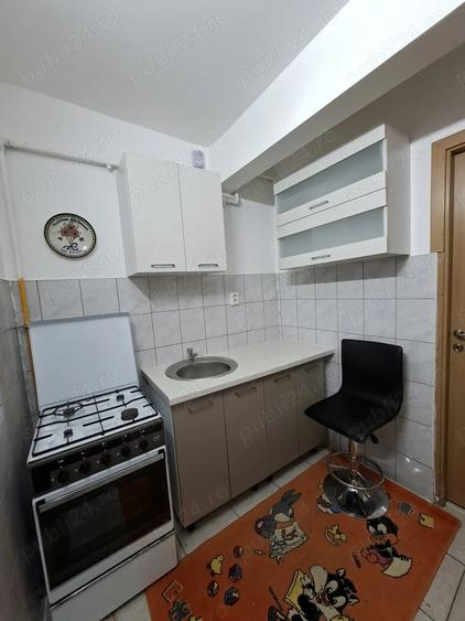 Garsonieră decomandată în Nord