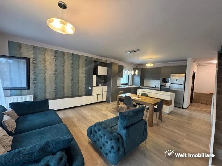 Apartament cu 3 camere semidecomandat în Borhanci