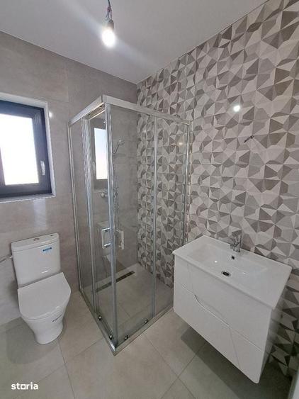 Casă cu 3 camere cu Teren 474 Mp în Micești