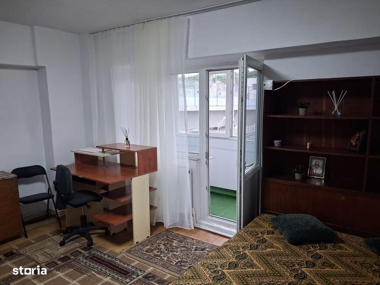 Garsonieră în Gară