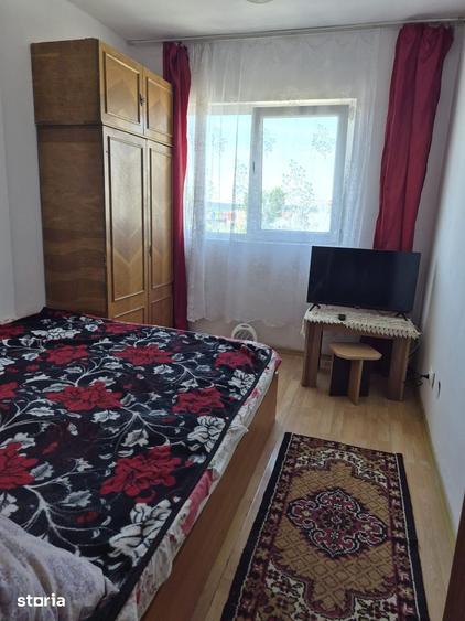 Apartament cu 2 camere în Craiovița Nouă