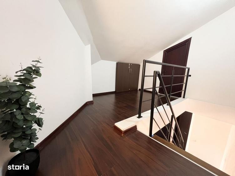 Apartament cu 4 camere semidecomandat în Florești