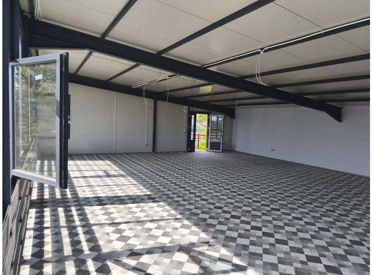 Spațiu comercial, de 373 mp, în Pantelimon