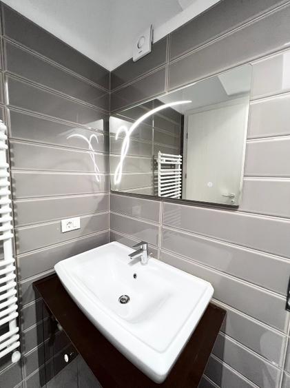 Apartament cu 2 camere decomandat, mobilat în Tomis Nord
