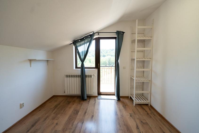 Apartament cu 3 camere, mobilat în Dâmbul Rotund