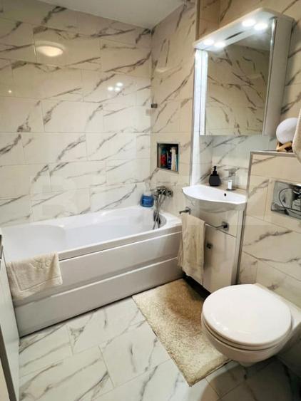 Apartament 3 camere de vanzare, zona Sovata - 4