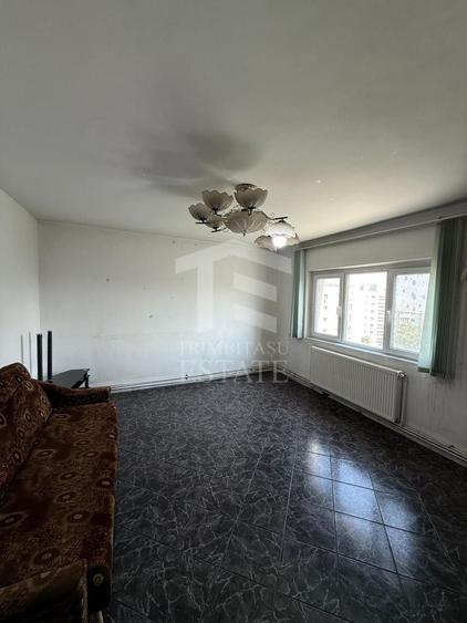 Apartament cu 4 camere decomandat, mobilat în Fundeni