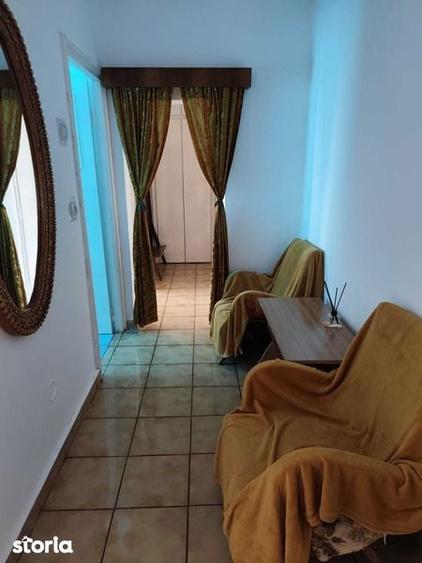 Apartament cu 2 camere decomandat în Cornișa