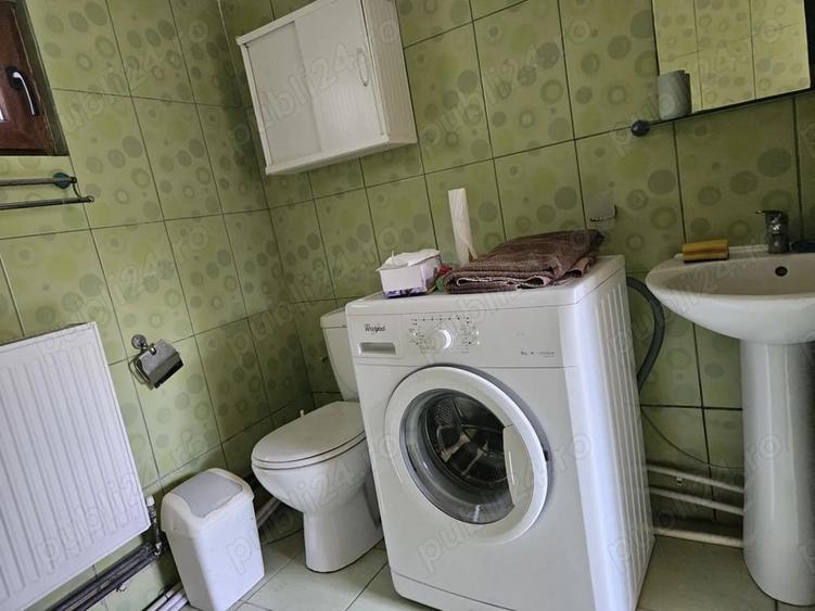 Casă cu 4 camere cu Teren 1000 Mp în Odobești