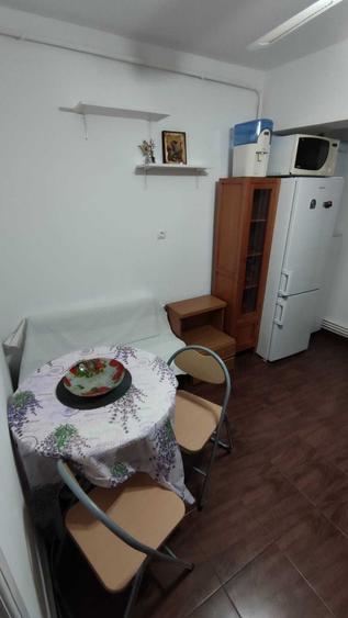 Garsonieră decomandată în Vărsătura