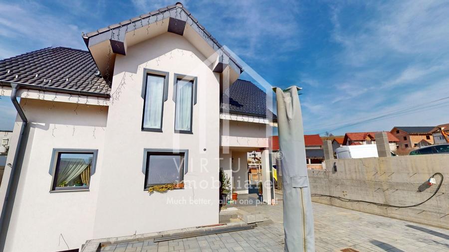 Casă individuală cu 4 camere cu Canalizare în Șura Mare