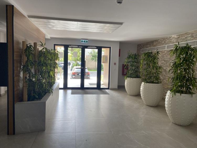 Proprietar , inchiriez ap 2 camere ( parcase inclusa ), Hils Pallady-590 euro - 4