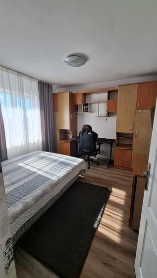 Apartament cu 2 camere decomandat în Băceni