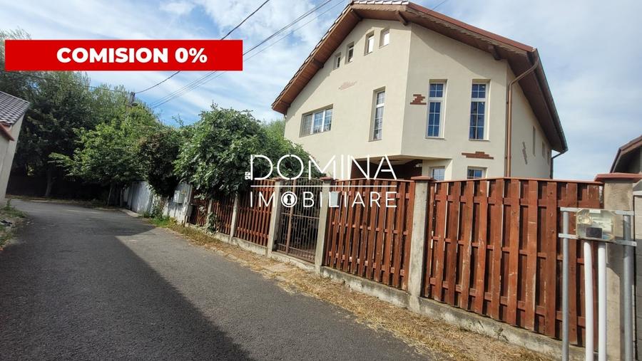 Casă individuală cu 5 camere cu Canalizare în Vest