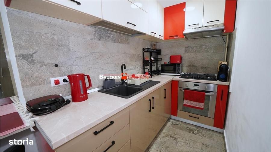 Casa curte comuna | Constructie 2015 | Regim S+P+M | Zona centrala - 3