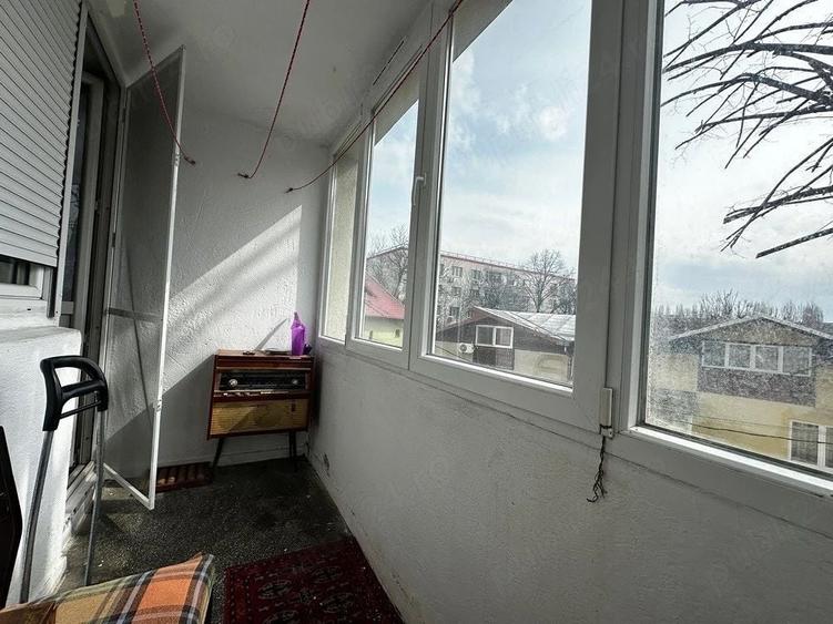 Apartament 3 camere, Bld. Brancoveanu. Decomandat. - 3