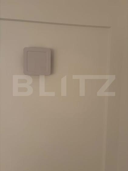 Apartament cu 3 camere semidecomandat în Semicentral