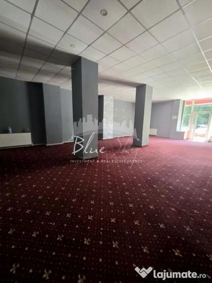Spațiu comercial, de 122 mp, în Central