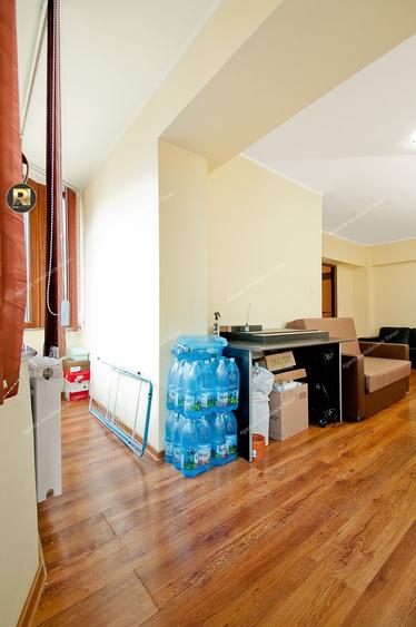 Apartament cu 2 camere decomandat în Piața Centrală