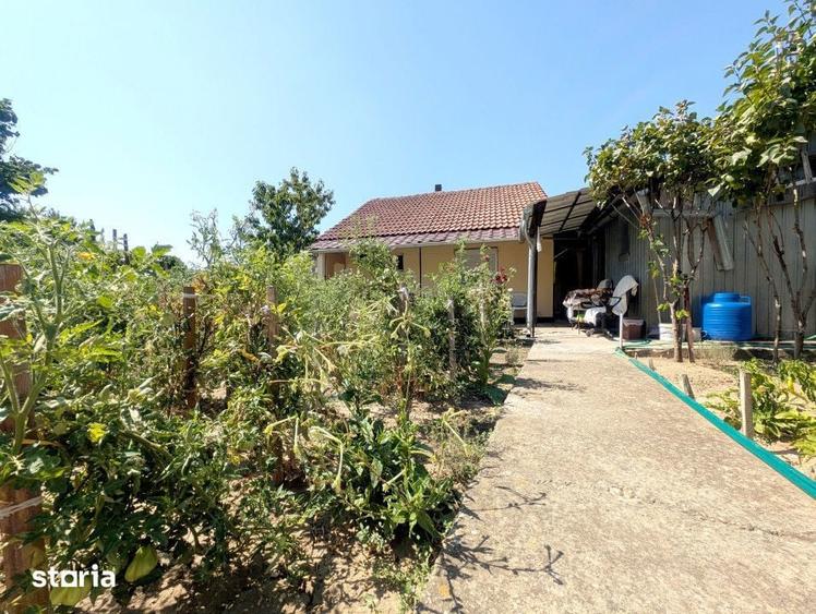 Casă cu 4 camere cu Canalizare în Cantemir
