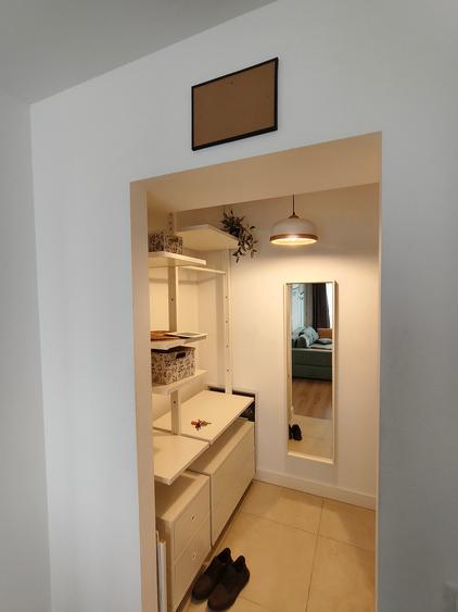 Apartament cu 3 camere decomandat, mobilat în Pipera