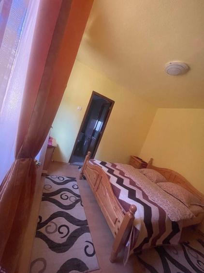 Casă cu 4 camere în Albac