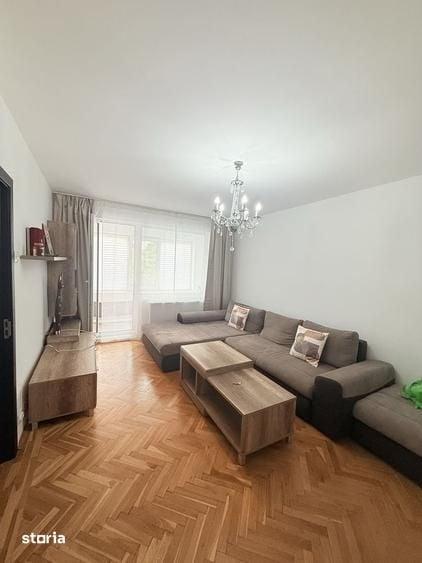Apartament cu 2 camere decomandat în Ozana