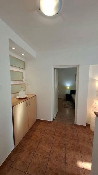 Apartament cu 2 camere decomandat, mobilat în Dorobanți