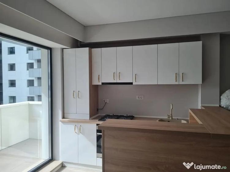 Apartament cu 2 camere semidecomandat în Nord