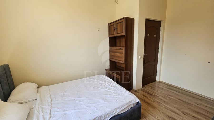 Apartament cu 4 camere semidecomandat, mobilat în Zorilor