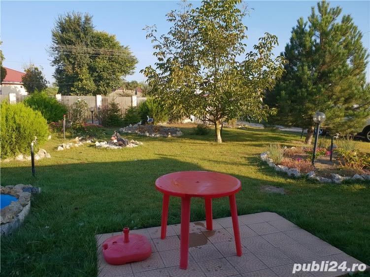 Casă cu 5 camere cu Teren 6000 Mp în Topraisar