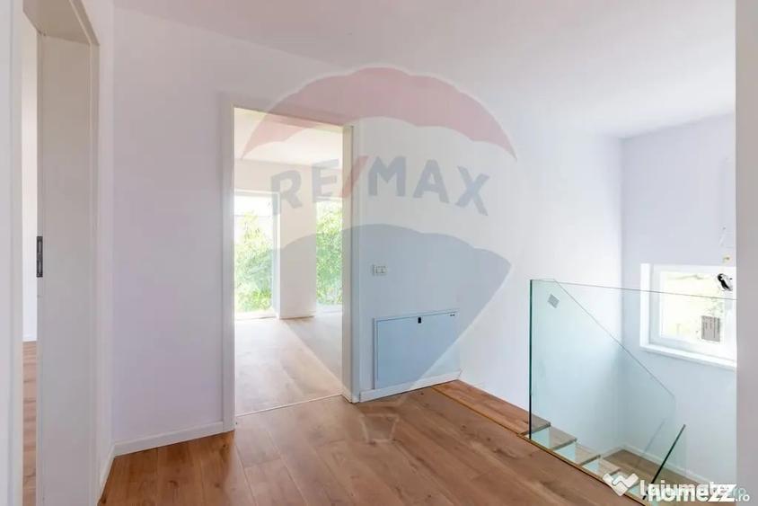 Casă cu 4 camere cu Teren 450 Mp în Săbăreni