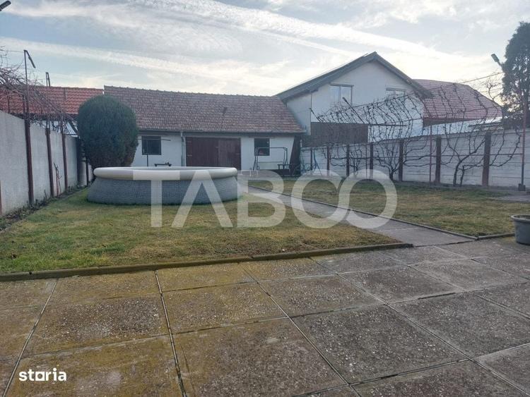 Casă cu 4 camere decomandat în Bungard