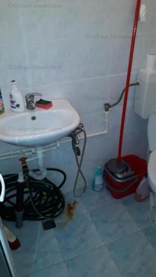 Casă cu 5 camere cu Canalizare în Apollo