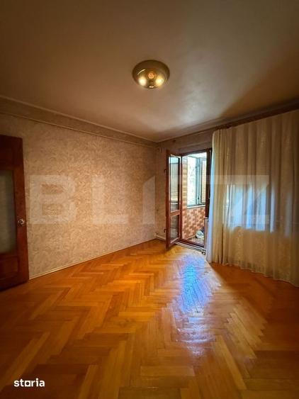 Apartament cu 4 camere semidecomandat în Port