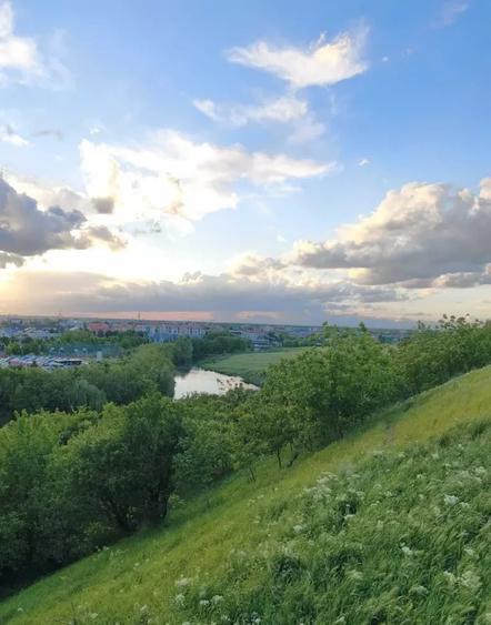 Apartament cu 2 camere decomandat, mobilat în Pipera